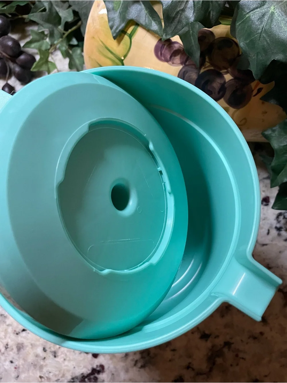 Tupperware Mint Green Plastic Pitcher with Lid and Handle